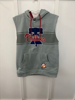 Men’s Phillies sleeveless sweatshirt